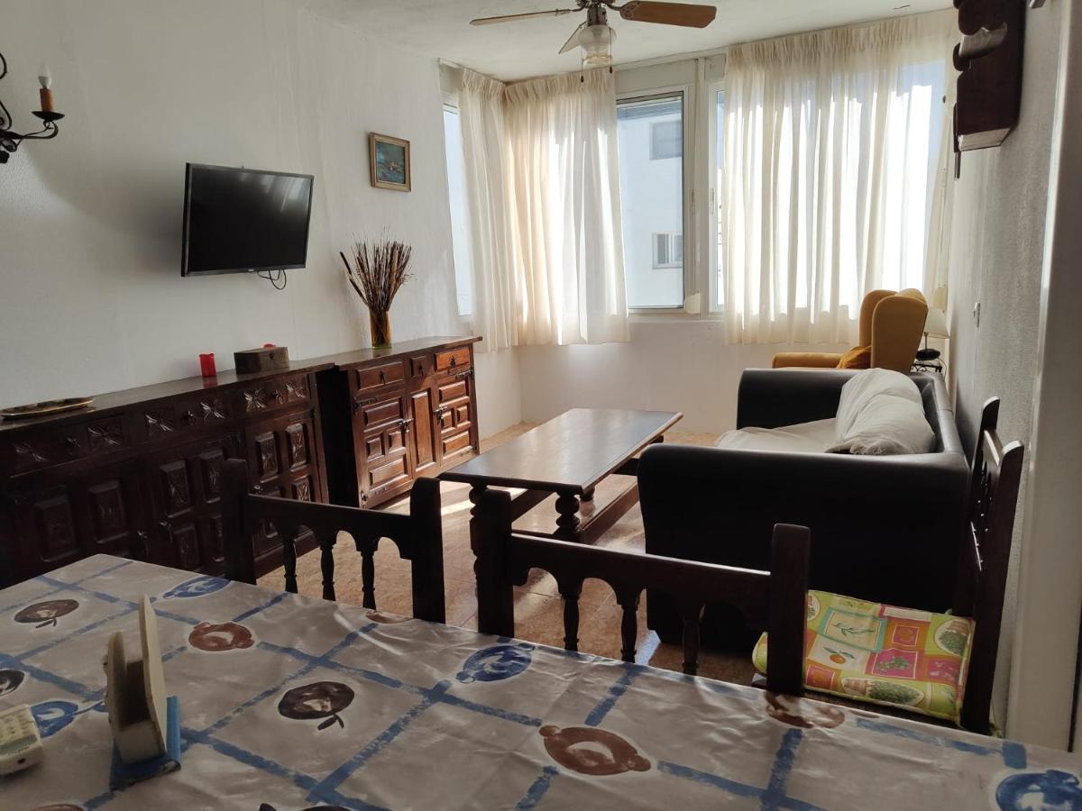 Ferienwohnung Eucaliptus, Bonito Piso A Pocos Pasos De La Playa Delta De L'Ebre L'Eucaliptus Exterior foto